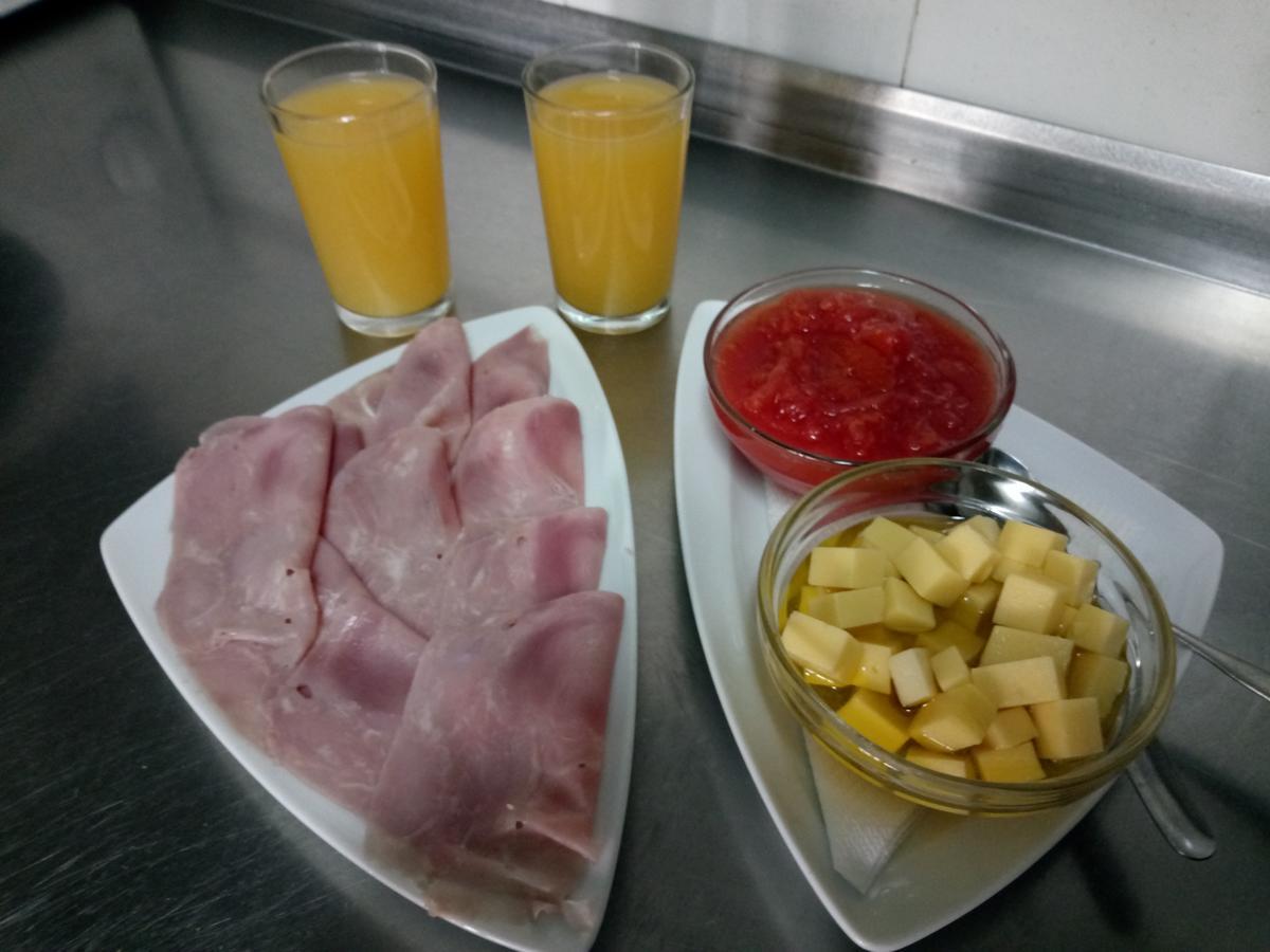 Hotel Velad 贝莱斯布兰科 外观 照片